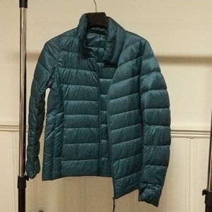 Uniqlo Teal Puffer Jacket